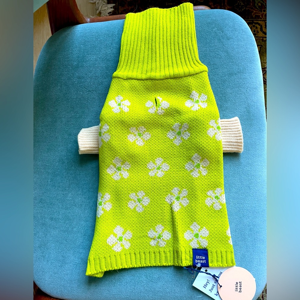 Little Beast neon green sweater S